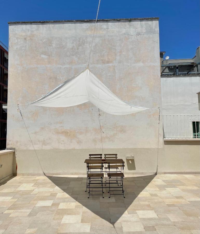 Apartament Casa Oberdan - Private Parking Monopoli Zewnętrze zdjęcie